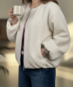 بامبر زارا ستاره یقه گرد‌