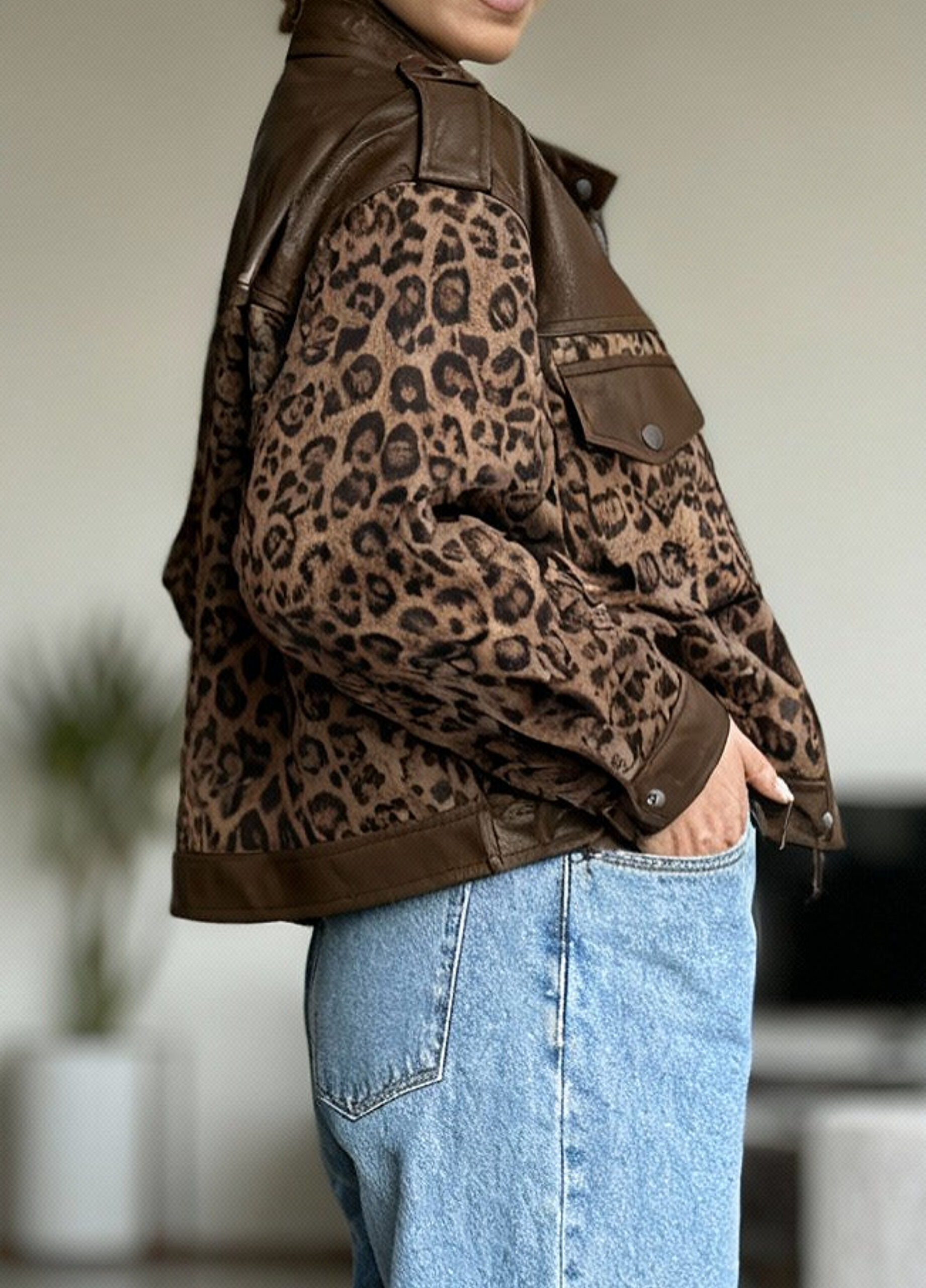 جکت چرم پلنگی - Image 3