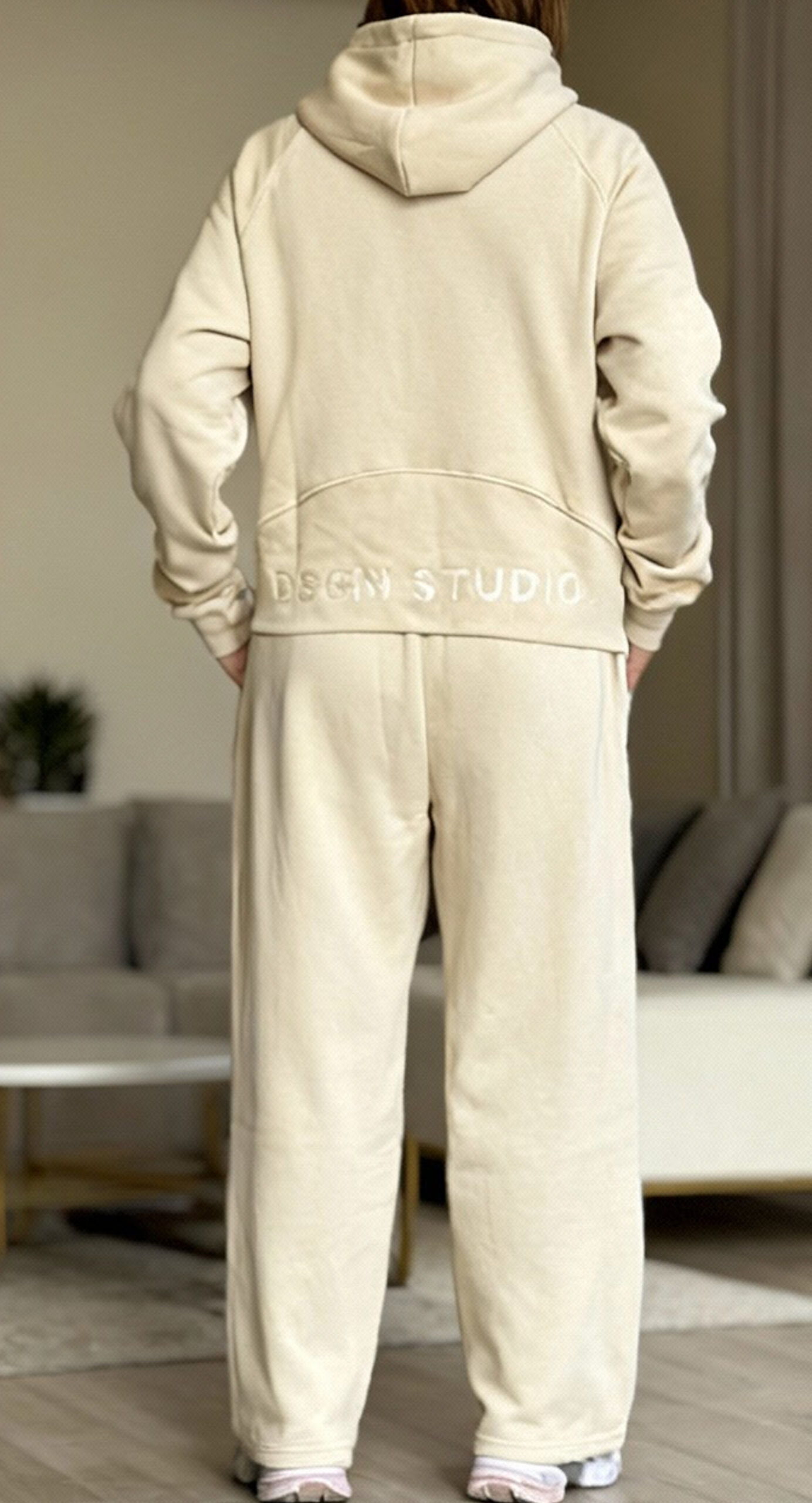 سویشرت شلوار گلدوزی دیزاین - Image 9