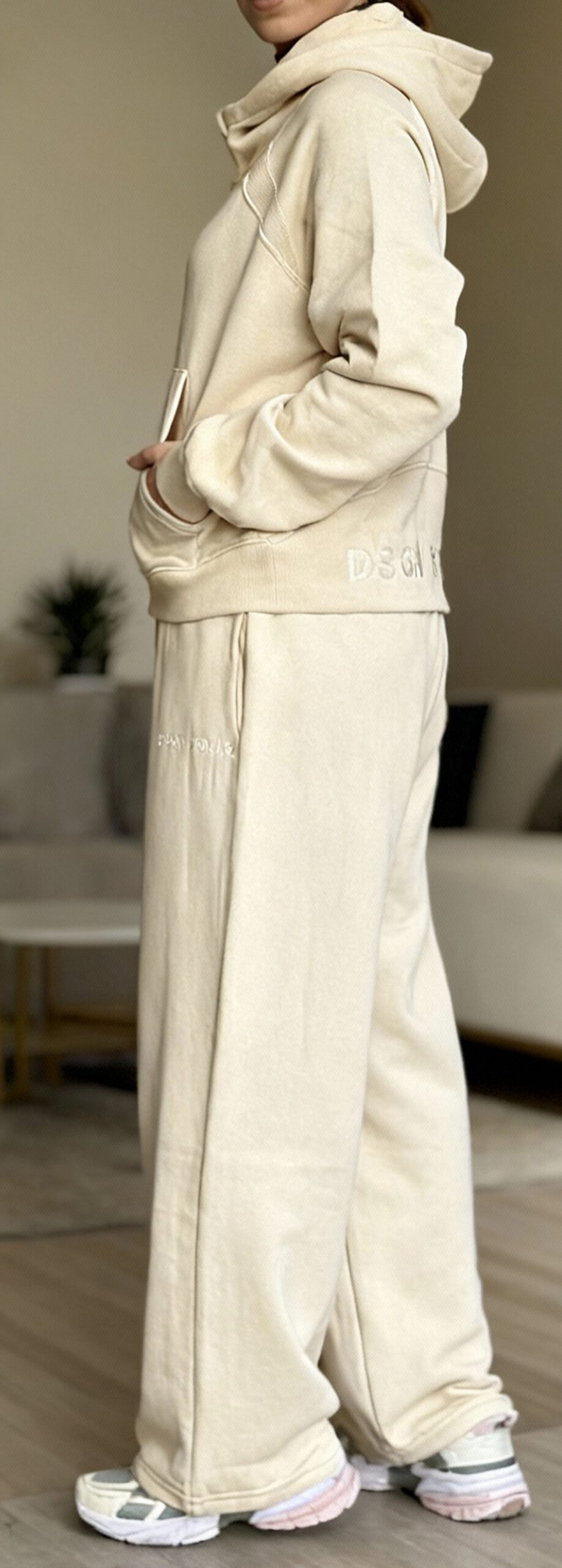 سویشرت شلوار گلدوزی دیزاین - Image 10