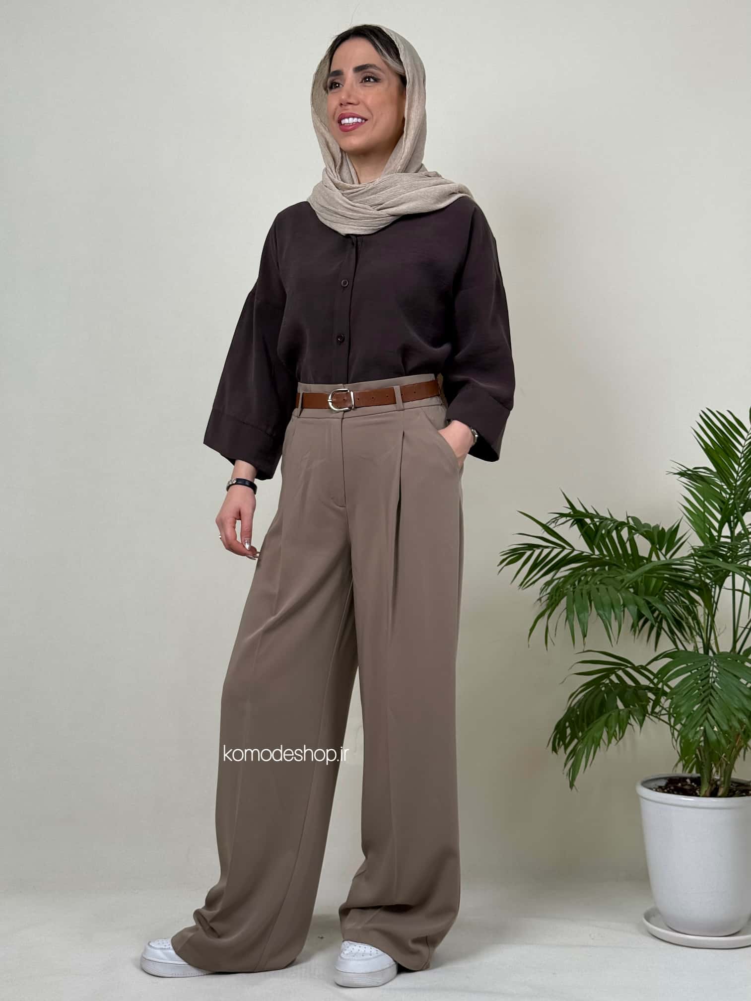 شلوار بگ کرپ زنانه دو دکمه - Image 16